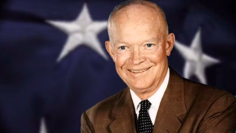 Dwight David Eisenhower là Tổng thống thứ 34 của Mỹ. Với việc đắc cử 2 nhiệm kỳ liên tiếp, ông dẫn dắt nước Mỹ trong thời gian từ năm 1953 - 1961.