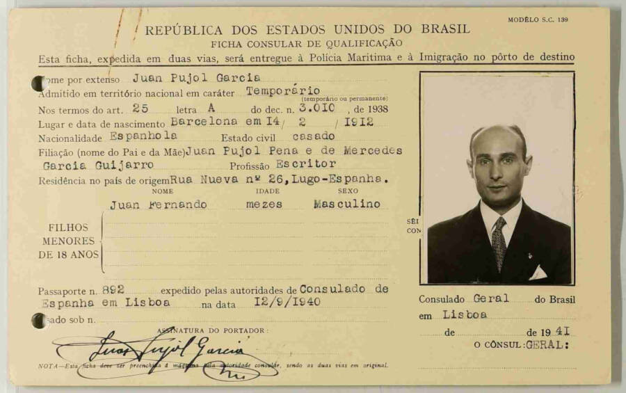 Chính quyền Hitler cứ ngỡ những tin tình báo mà García cung cấp rất có giá trị nên chi khoảng 1 triệu USD cho điệp viên này duy trì hoạt động và mạng lưới gián điệp của ông. Đức quốc xã không thể ngờ rằng, trong quá trình giả vờ làm việc cho chính quyền Hitler, García lấy được nhiều tin tình báo quan trọng và gửi cho MI5.