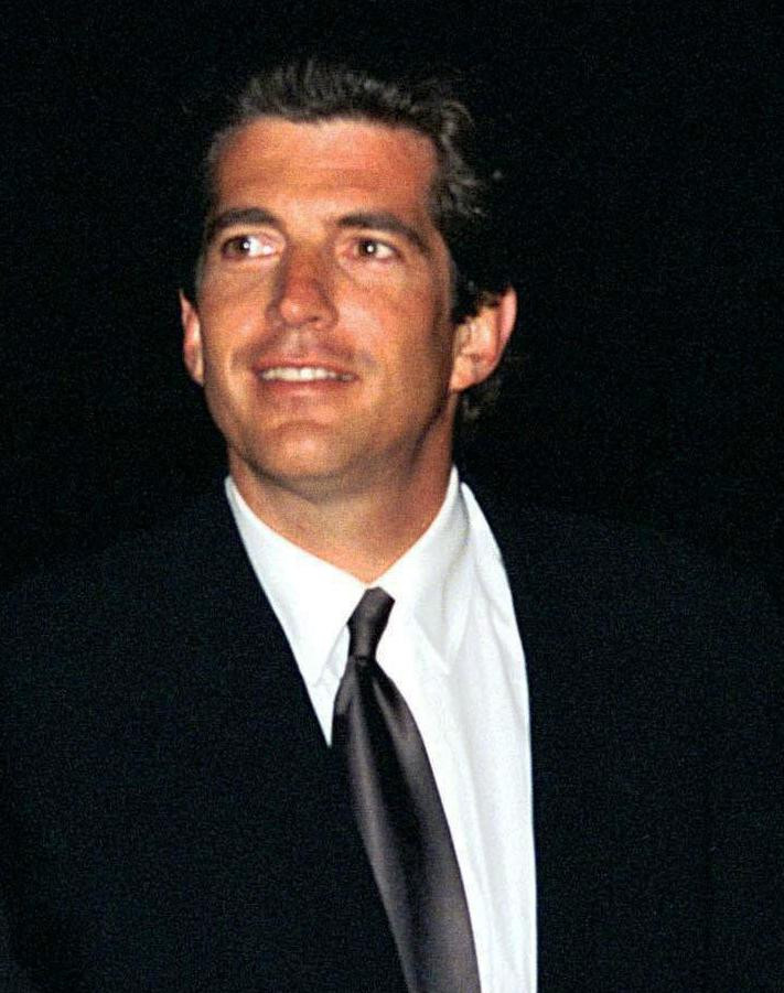 Hai năm sau, con trai của Tổng thống John F. Kennedy là John F. Kennedy Jr. tử vong trong một tai nạn máy bay. Vợ và chị dâu của ông cũng thiệt mạng trong thảm kịch này.