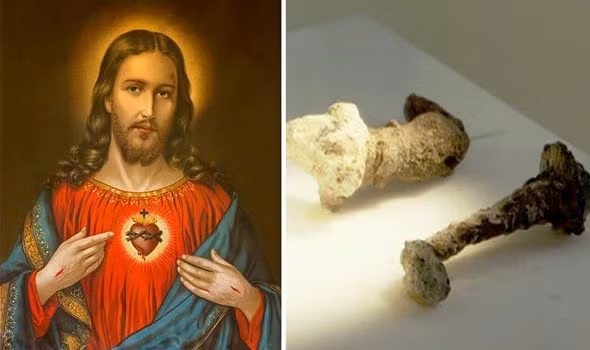 Đóng đinh lên thánh giá là một phương pháp tử hình phổ biến ở La Mã vào thời điểm Chúa Jesus qua đời.