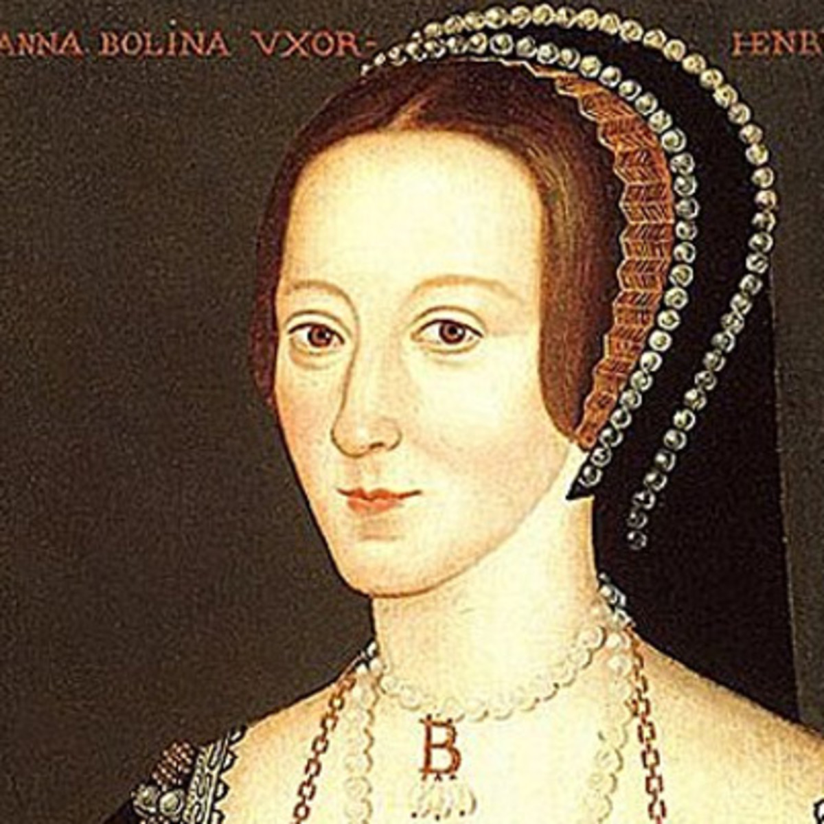 Ông Borman và Cunningham còn tìm được tài liệu cho thấy Vua Henry VIII quyết định không thiêu sống Anne Boleyn mà lựa chọn xử tử vợ bằng cách chặt đầu.