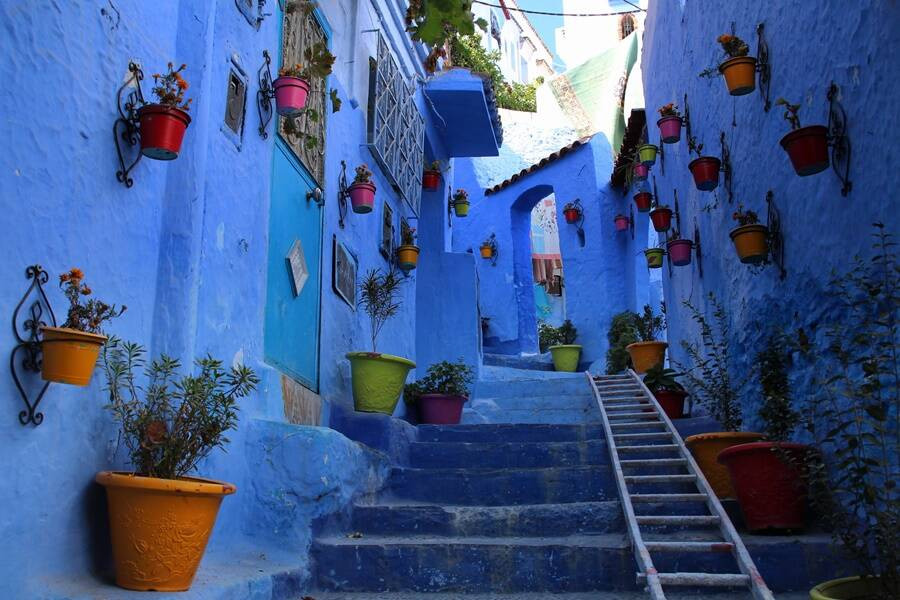 Trong khi bí ẩn này chưa được giải mã thì Chefchaouen trở thành địa điểm du lịch nổi tiếng thế giới.