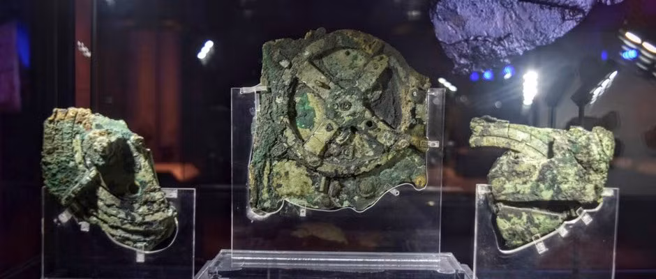 Vì vậy, các chuyên gia, nhà khoa học dành nhiều thời gian nghiên cứu "siêu máy tính" Antikythera với hy vọng sẽ giải mã những công nghệ tiên tiến của người Hy Lạp được thể hiện thông qua sáng chế này trong thời gian tới.