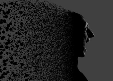 Thậm chí, "quý bà X" tin rằng với cơ thể như vậy thì sẽ bất tử. Vậy nên, người này không ăn uống gì để rồi dẫn đến cái chết thương tâm.