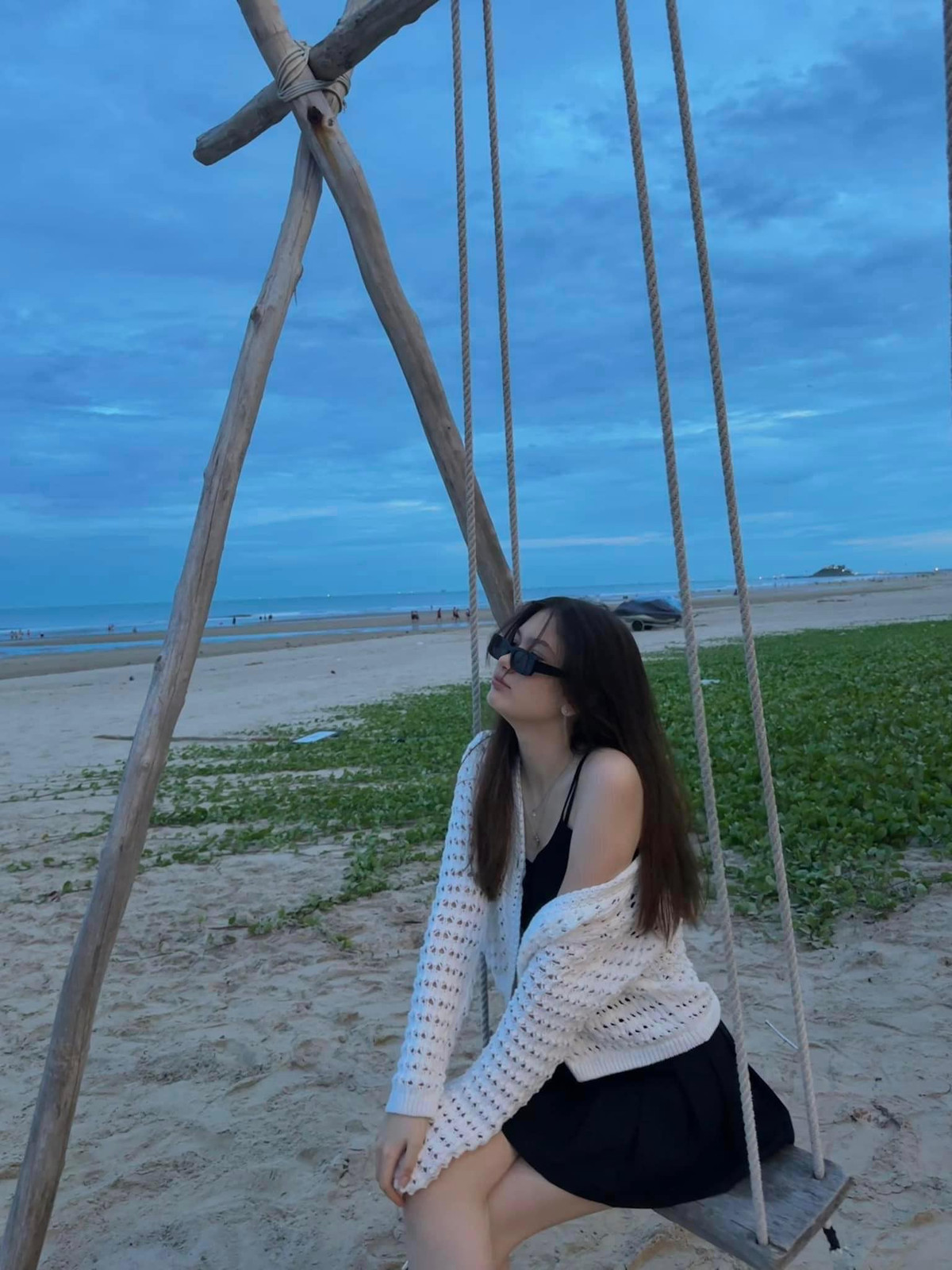 Có thể thấy, dần trưởng thành thành một cô thiếu nữ khi bước sang tuổi 16, em gái thủ môn Đặng Văn Lâm ngày càng có gu ăn mặc hơn.