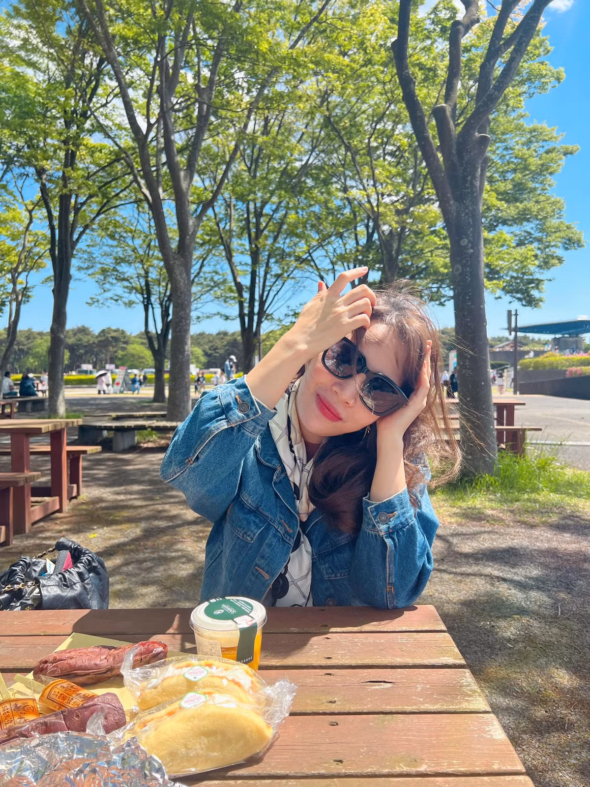 Thời điểm hiện tại, tuy ít lên sóng, dần lui về hậu trường làm công tác chỉ đạo sản xuất nhưng sức hút đến từ cái tên Diệp Chi vẫn chẳng hề giảm sút. Ảnh: FBNV