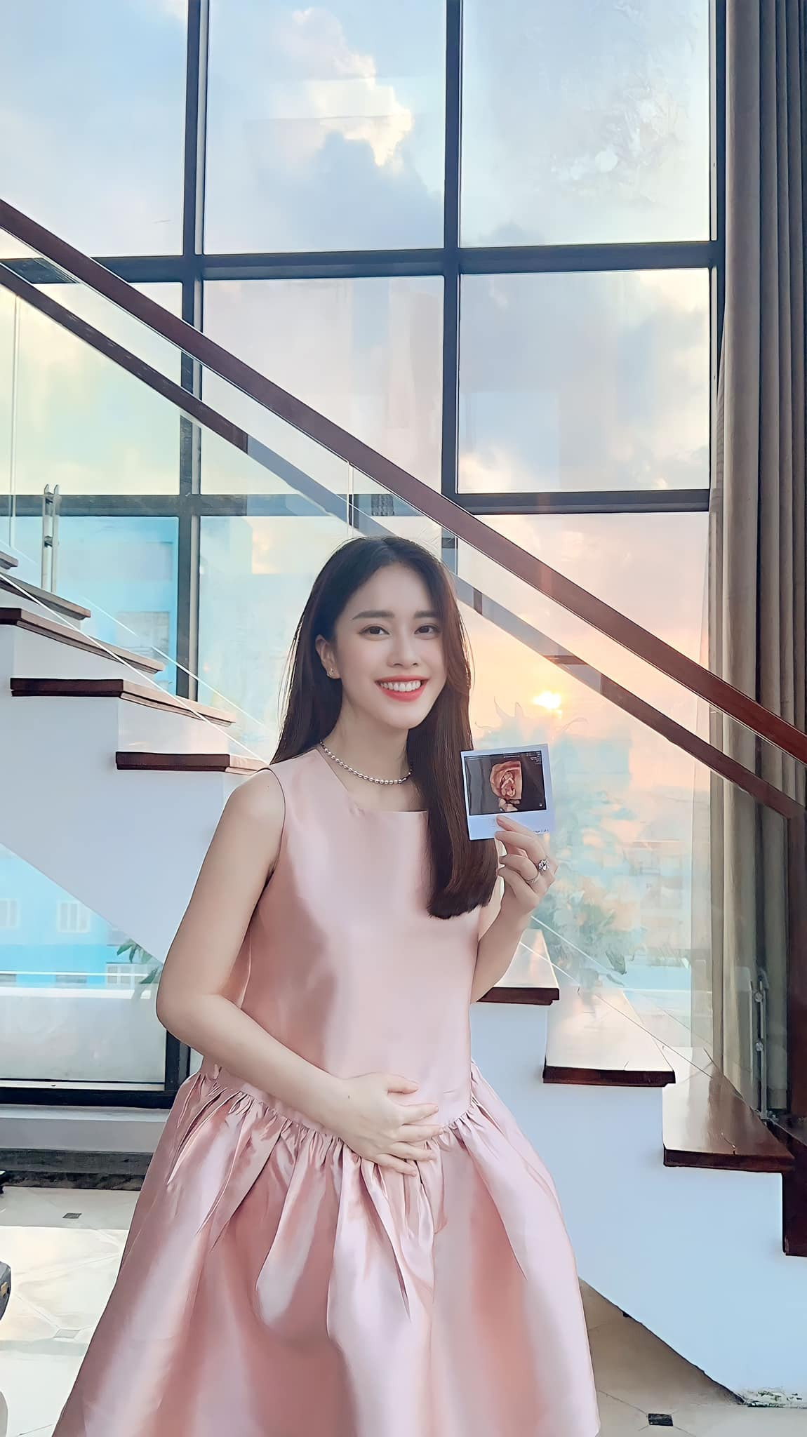 Mới đây, MC VTV Ngô Mai Phương tiết lộ có em bé sau hơn một năm rưỡi kết hôn.