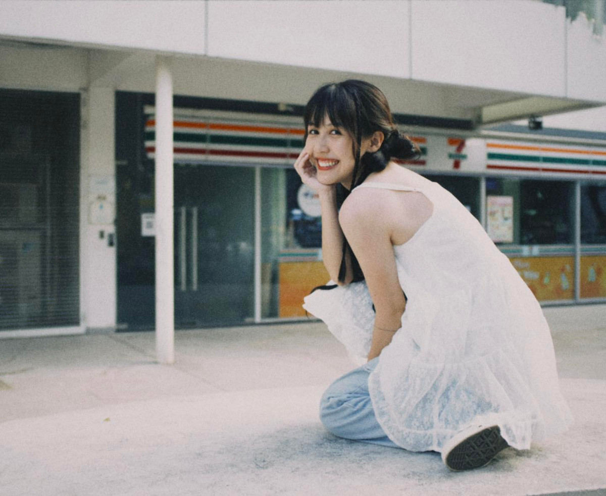 Với tính cách hài hước và dễ thương, nữ YouTuber nhanh chóng chiếm được cảm tình của khán giả.