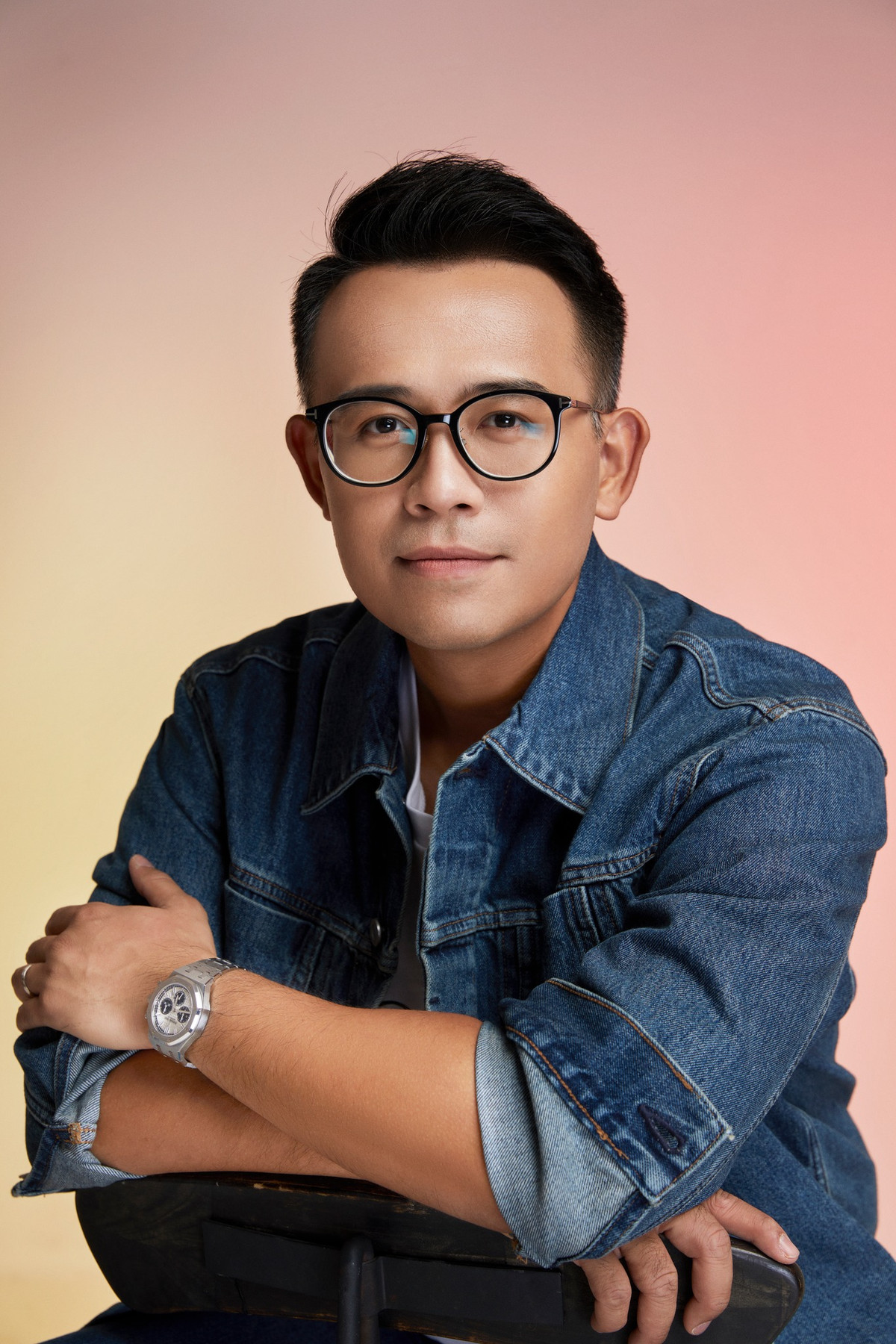 Nhiều người cứ ngỡ MC nhà đài trầm tính cho đến khi đọc được bài đăng này của anh khi hưởng ứng trào lưu flex.