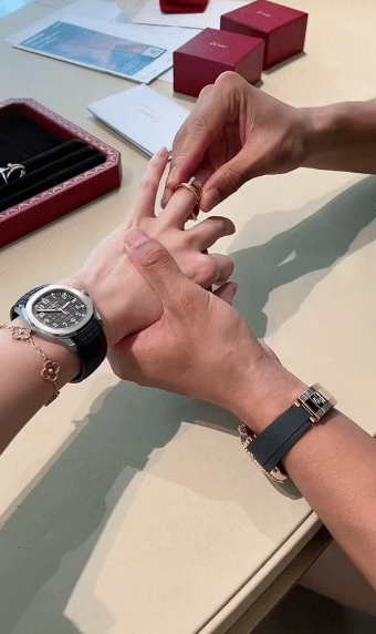 Cả hai được nhận xét đẹp đôi, dù không công khai nhưng vẫn luôn âm thầm ủng hộ đối phương.