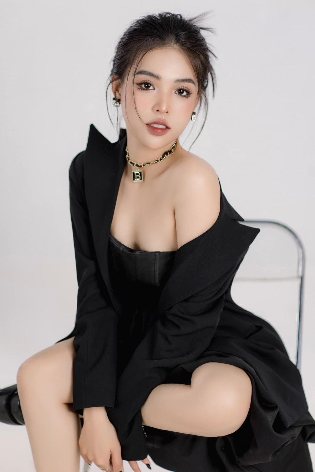 Body nuột nà, đường cong nóng bỏng có được là nhờ quá trình nỗ lực tập luyện của cô gái Phú Yên.