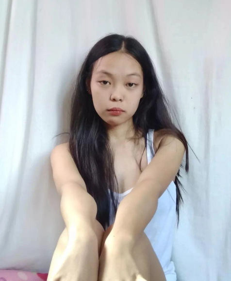 Tài khoản TikTok của cô nàng đến nay đã có hơn 6,2M lượt thích và Facebook có hơn 25K theo dõi..