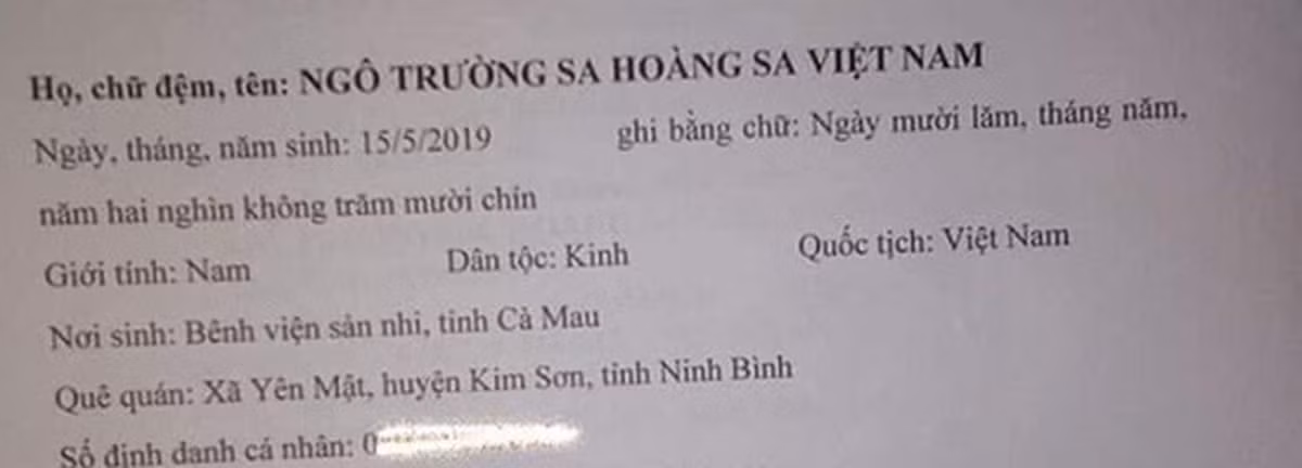 Năm 2019, trên nhiều diễn đàn mạng, người ta xôn xao về 2 cái tên đặc biệt: "Ngô Hoàng Sa Trường Sa Việt Nam" và "Ngô Trường Sa Hoàng Sa Việt Nam".