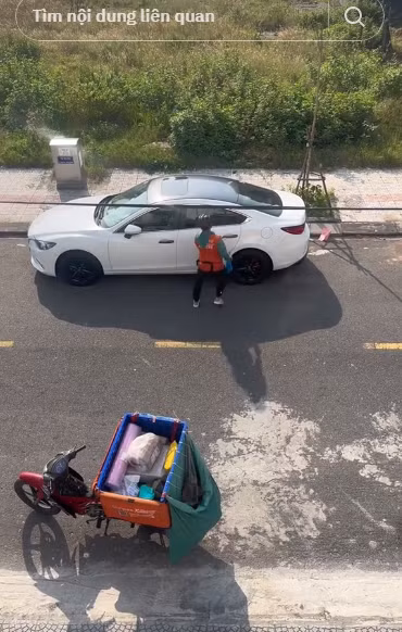 Đoạn clip dù chỉ 10 giây nhưng đã thu về hàng triệu lượt xem, ai cũng cho rằng cô gái đang theo trend “flex” biệt thự sang trọng và xế hộp của mình.