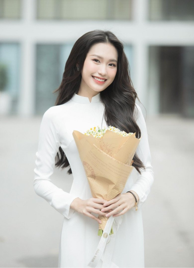 Sở hữu ngoại hình xinh đẹp, ngũ quan hài hòa cùng vóc dáng chuẩn chỉnh, Doãn Hải My từng vào top 10 Hoa Hậu Việt Nam 2020.