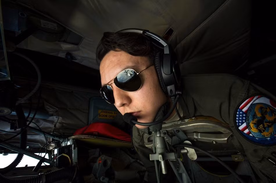 Màn tiếp tế trên không giữa máy bay tiếp dầu KC-135 và máy bay ném bom chiến lược B-1B Lancer là màn trình diễn được phía Nhật và Úc quan tâm nhất. Nguồn ảnh: Sina.