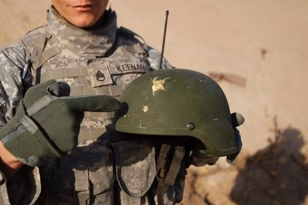 Mũ có khả năng chống đạn ở mức độ trung bình, theo thống kê trên chiến trường Afghanistan, phía Mỹ đã cứu được 2000 binh lính mỗi năm bằng việc trang bị loại mũ bảo hiểm đời mới hiện đại của họ. Nguồn ảnh: Military.