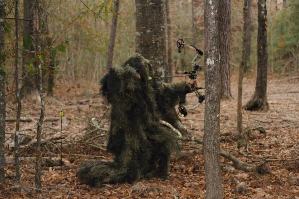 Ngoài ra còn có các phụ kiện khác như kính ngắm, laze xác định khoảng cách, kính nhìn đêm hay hệ thống hỗ trợ tính toán đường đạn tự động. Nguồn ảnh: Pinterest.