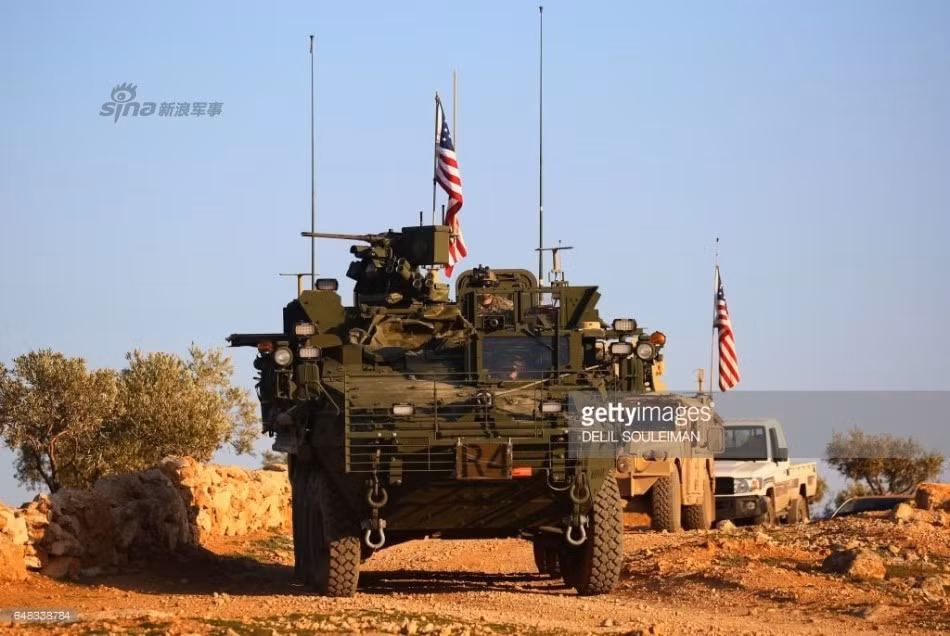 Tổng cộng phía Mỹ đã huy động 500 lính đặc nhiệm quân đội tham gia cuộc hành quân này. Nguồn ảnh: Sina.