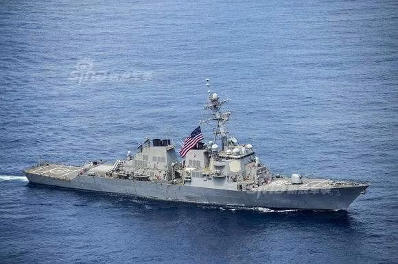 Tàu có biên chế tổng cộng 271 thủy thủ đoàn trong đó bao gồm 33 sỹ quan chỉ huy, 38 hạ sỹ quan vào 210 thủy thủ. Nguồn ảnh: Sina.