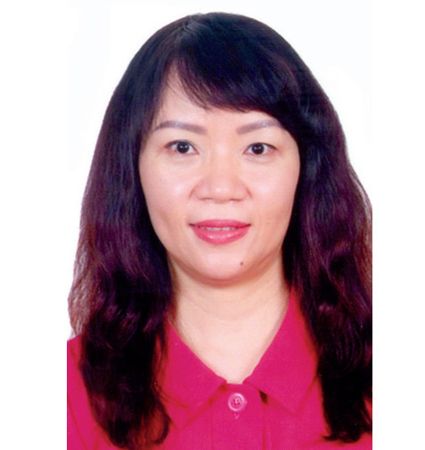 Từ tháng 11/2016 đến tháng 1/2018, bà đảm nhiệm chức vụ Phó Giám đốc Sở Tài chính TP HCM. Từ tháng 1/2018 đến tháng 1/2020, bà làm Tổng Giám đốc Công ty Đầu tư Tài chính Nhà nước TP HCM. 
