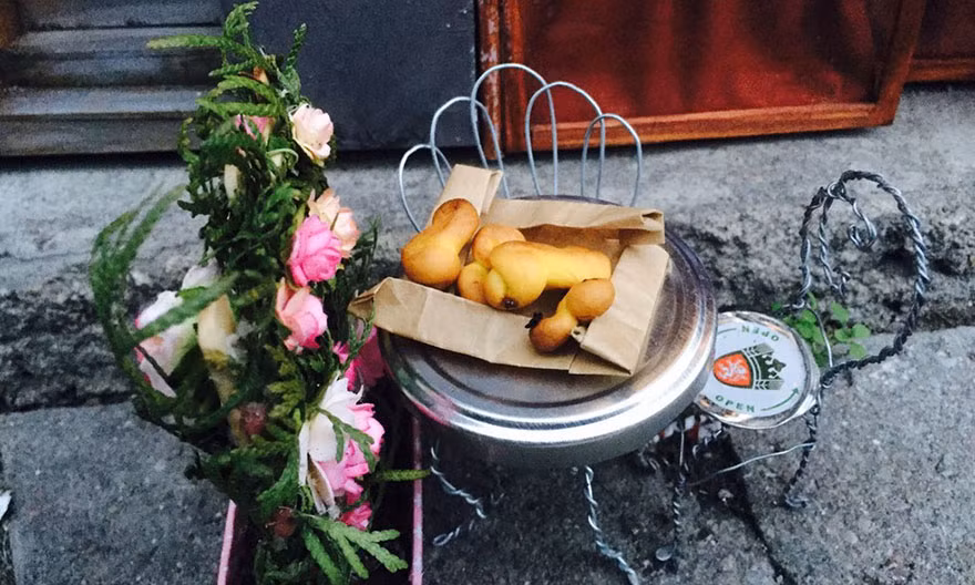 Trên ảnh là món ăn được phục vụ dành riêng cho những thượng đế là chuột. (Nguồn Bored Panda)