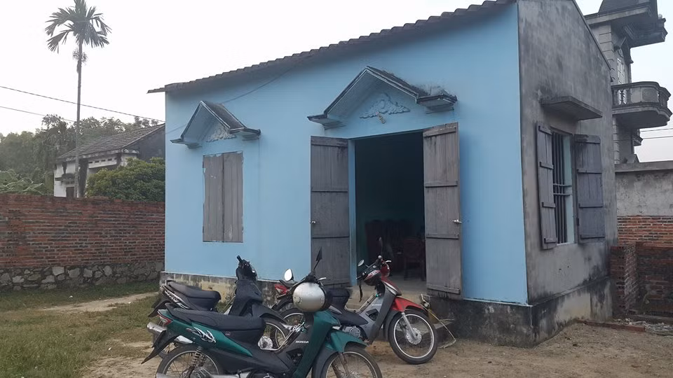 Quang Ninh: Rung dong cha ep con uong thuoc doc chet-Hinh-2