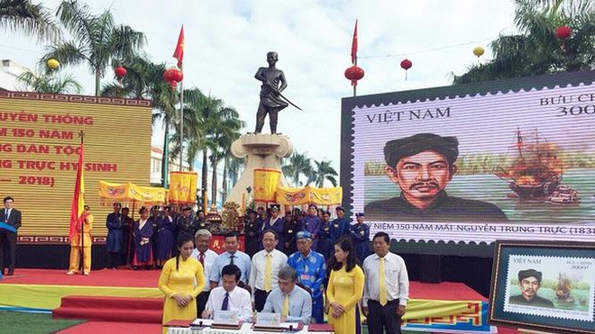 Theo Cổng thông tin điện tử Phú Quốc, sau nhiều trận đánh chống Pháp, Nguyễn Trung Trực ra đảo Phú Quốc lập căn cứ chiến đấu lâu dài nhưng không may ông bị thực dân Pháp bắt được. Ngày 27/10/1968, ông bị hành hình tại chợ Rạch Giá của tỉnh Kiên Giang.