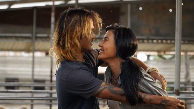 Thuy Diem dong canh nong “Cat do”, Luong The Thanh phan ung sao?-Hinh-4