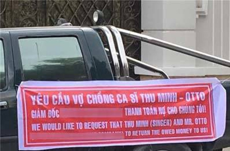 Cũng trong năm 2016, ông Otto bị nhiều doanh nghiệp tố cáo “lừa đảo” hàng trăm tỷ đồng để mua nhà và sống sang chảnh.