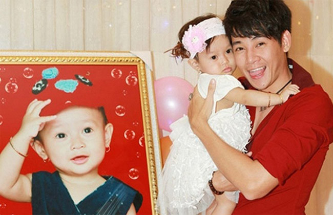 Nhiều người ủng hộ gia đình Phùng Ngọc Huy giành quyền nuôi con gái và mong bé Lavie có tương lai tốt đẹp để ở trên thiên đàng Mai Phương có thể yên tâm và mỉm cười.