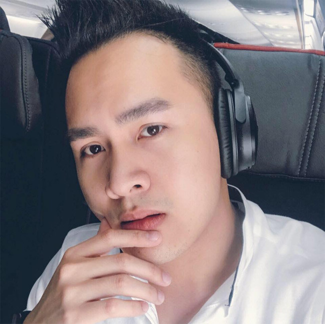 Con trai Hoai Linh dep trai nhu soai ca, tai hoa khong kem bo-Hinh-2