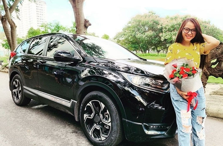 Hải Băng được Thành Đạt chiều chuộng, tặng nhiều món quà giá trị như bất động sản, ô tô…