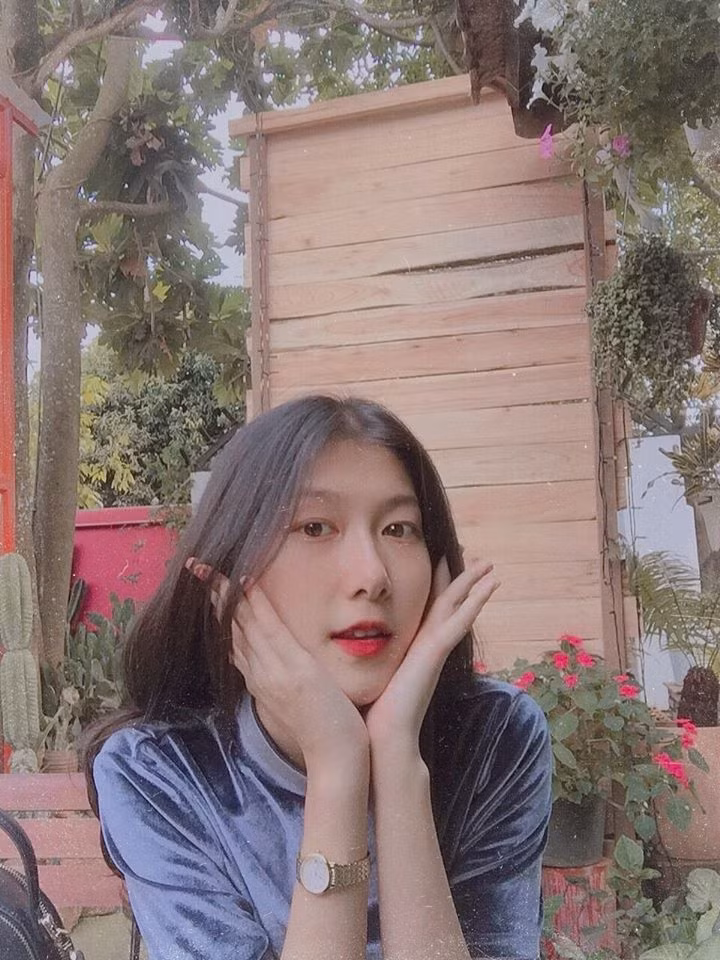 Thi sinh HHVN 2020 tung bi hieu lam sua mui vi qua “ao dieu“