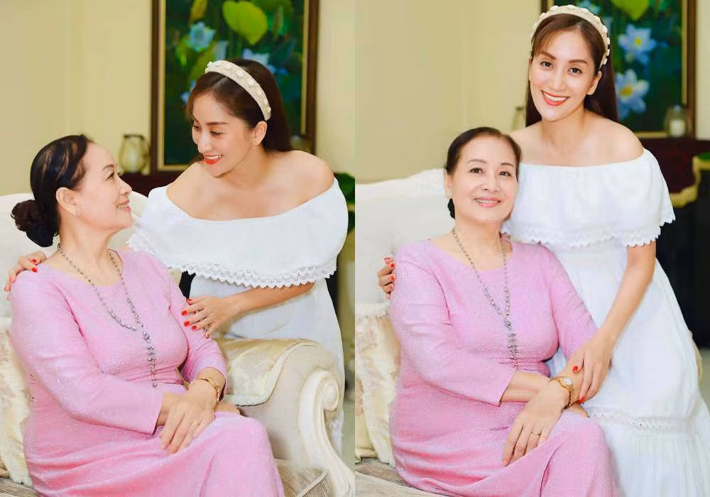 Điều khiến nhiều fan bất ngờ là mẹ ruột của Khánh Thi dù đã U80 nhưng trông vẫn trẻ đẹp, nước da căng mịn phúc hậu.