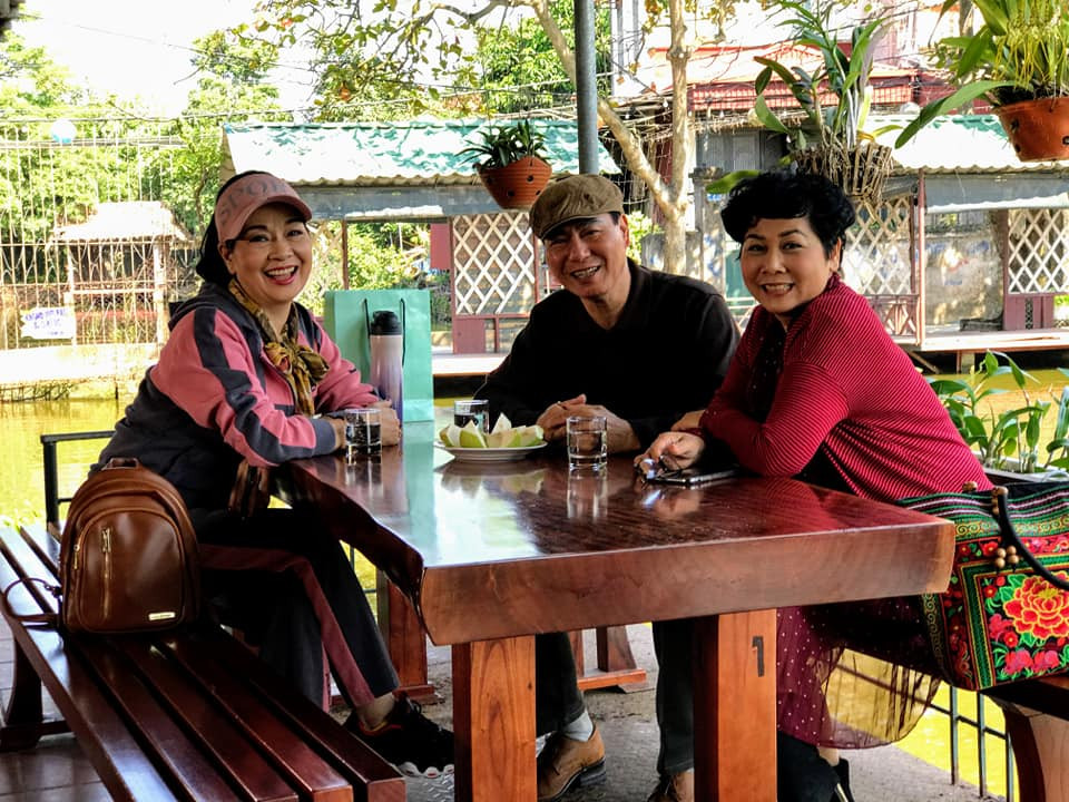 NSND Minh Hằng cùng dàn diễn viên gạo cội như NSND Hoàng Dũng, NSƯT Minh Vượng, NSƯT Minh Phương, NSƯT Phú Thăng, NSƯT Phú Đôn... góp mặt trong phim mới về đề tài gia đình hứa hẹn sẽ lôi cuốn khán giả yêu phim Việt.