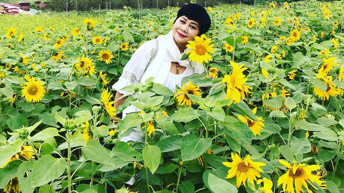 Về hưu, chị dành thời gian nghỉ ngơi và đi du lịch.