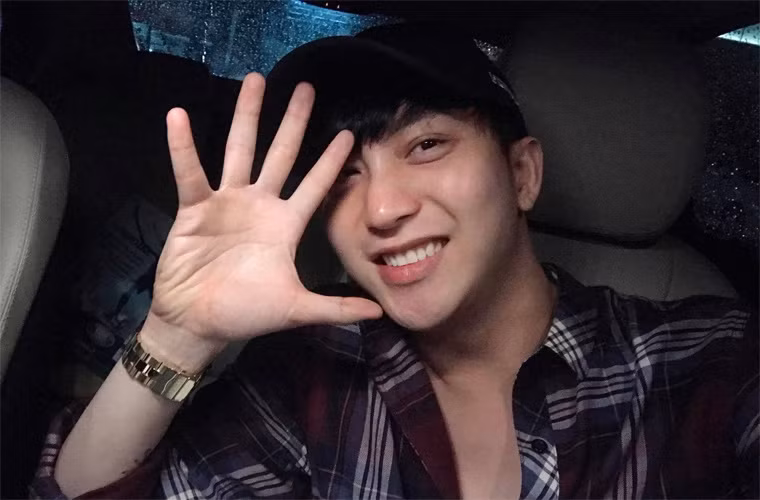 Ngoài phim ảnh, nam diễn viên gốc Hà Thành còn làm MC, VJ.