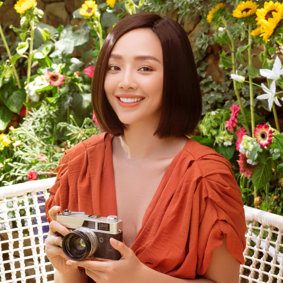 Tóc Tiên của hiện tại là người phụ nữ đã có gia đình, đã trải qua cái thời non nớt tuổi 17 và giờ trưởng thành chín chắn hơn.