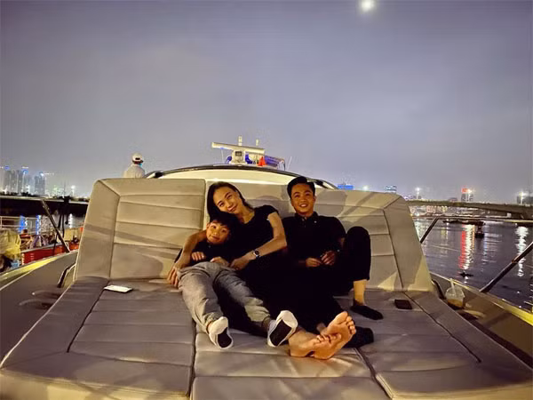 Dam Thu Trang khoe bung bau lum lum sau nhieu thang giau giem-Hinh-4