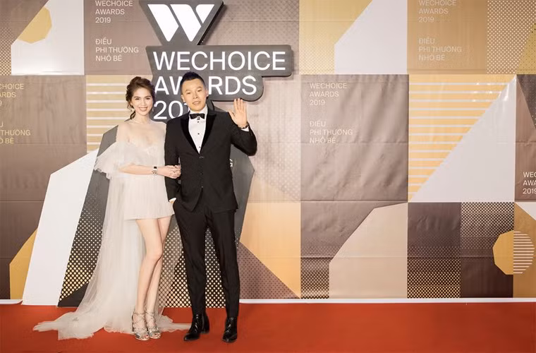 Việc người đẹp sinh năm 1989 giàu lên nhanh chóng khiến nhiều người tỏ ý nghi ngờ, nhất là khi cô có mối quan hệ mật thiết với ông bầu Khắc Tiệp.