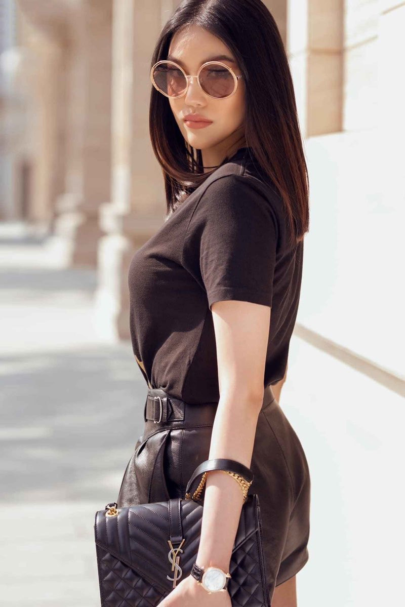 Vóc dáng hoàn hảo cùng gu thời trang tinh tế giúp người mẫu 9x ngày càng tỏa sáng sau khi sinh con trai.