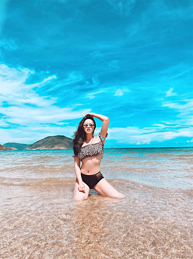 Kết quả là sau 1 tuần nữ ca sĩ sinh năm 1988 đã giảm được 2,5kg và đến cuối tháng 12 cô đã giảm được 5kg.