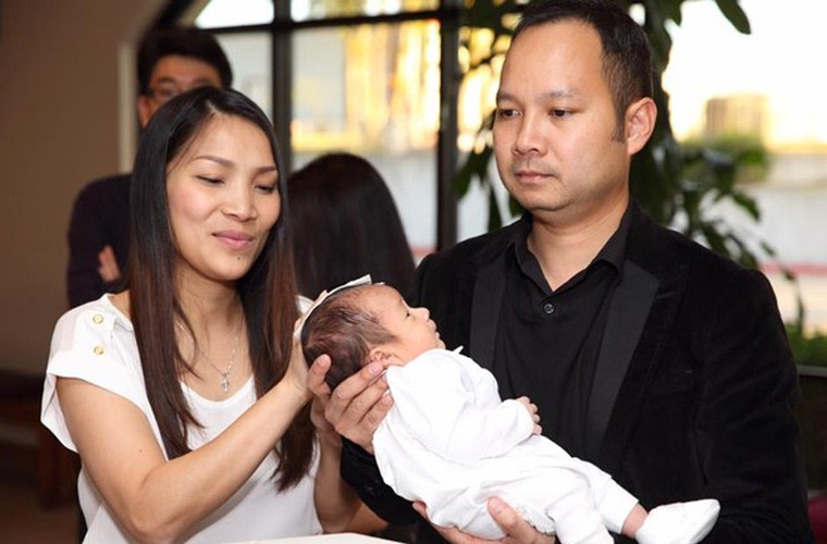 Những lúc không đi diễn cô ăn mặc vô cùng giản dị.