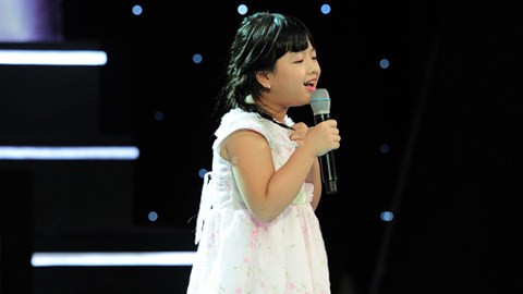 Dù phải dừng chân khá sớm nhưng Hồng Khanh đã để lại ấn tượng về một cô bé mũm mĩm, dễ thương, thông minh và rất hoạt ngôn.