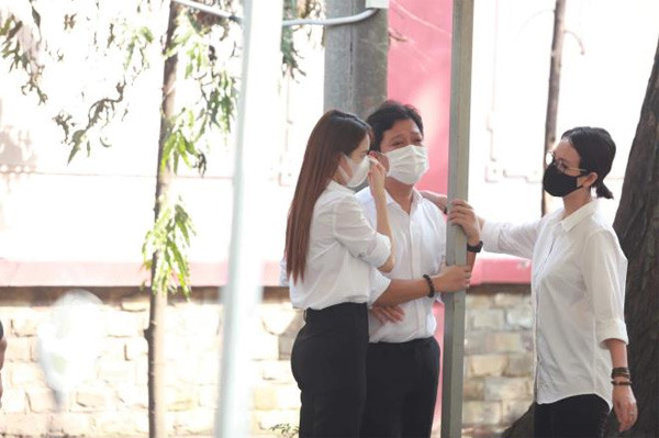 Le tang nghe si Chi Tai: Am tinh nguoi Vbiz!-Hinh-5