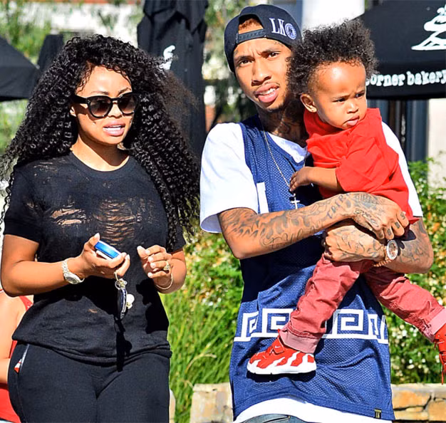 Trước khi hẹn hò với Kylie, Tyga từng đính hôn với người mẫu Blac Chyna và họ có với nhau một con chung.