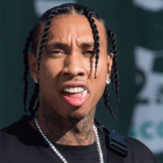 Nổi tiếng nhưng Tyga cũng là ngôi sao khá nhiều tai tiếng. Năm 2012, anh bị hai người phụ nữ xuất hiện trong video “Make It Nasty” kiện và đòi bồi thường cho mỗi người 10 triệu USD vì đã để lộ ngực của họ mà không xin phép. Năm 2013, Tyga bị một phụ nữ kiện tội quấy rối tình dục, xâm phạm đời tư và gây căng thẳng tinh thần cho người này.