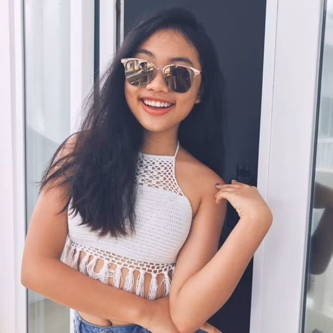 Cô nhóc Phương Mỹ Chi ngày nào không chỉ thay đổi về vóc dáng mà còn cả cách ăn mặc.