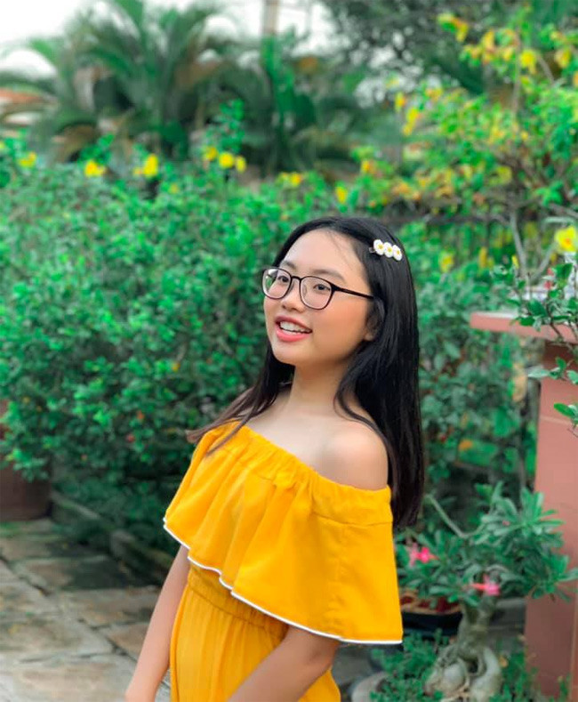 Theo Quang Lê, cát sê của Phương Mỹ Chi khi đi hát ở hải ngoại là 6.000 USD.